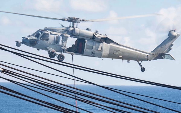 USS Ashland conducts RAS with USNS Yukon during Noble Fusion