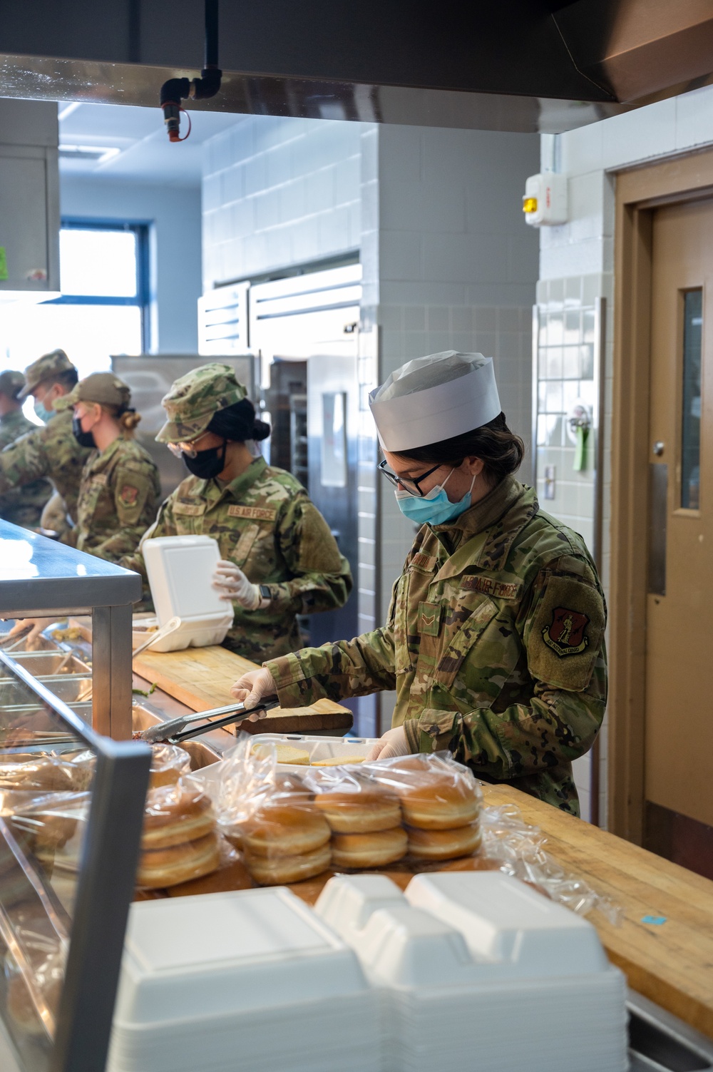 Serving warm meals on a snowy day