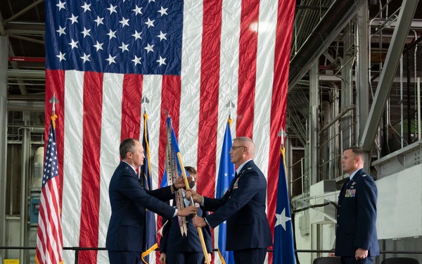 151st Air Refueling Wing Welcomes New Commander