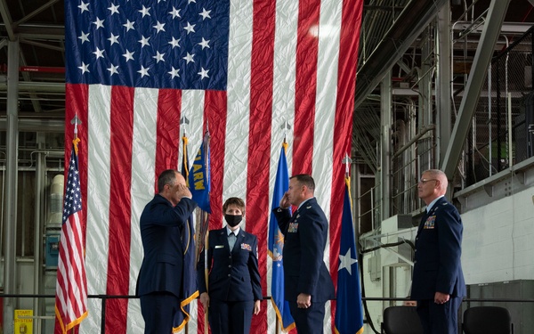151st Air Refueling Wing Welcomes New Commander