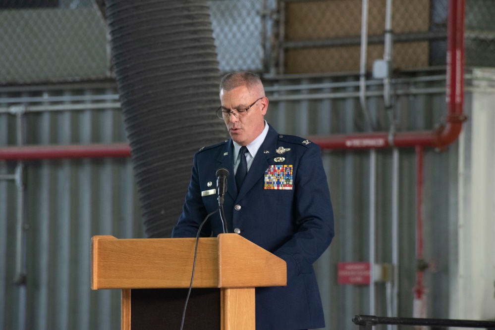 151st Air Refueling Wing changes command