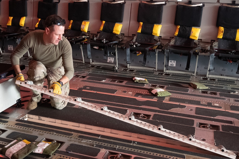 Pope, Bragg Train Together for Worldwide Readiness during BMTW