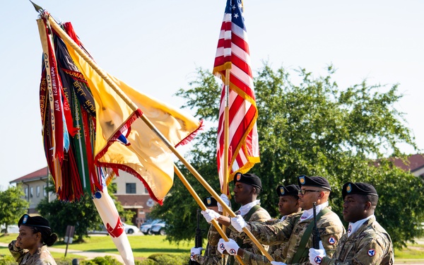 3rd Expeditionary Sustainment Command Cases its Colors