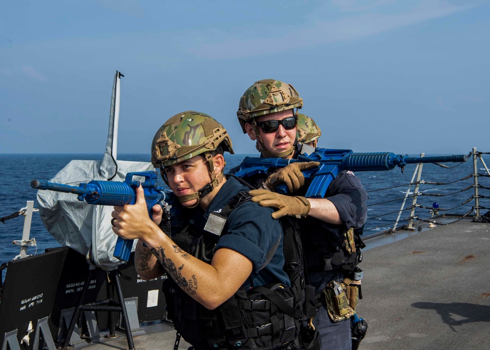 Gridley conducts a VBSS training evolution