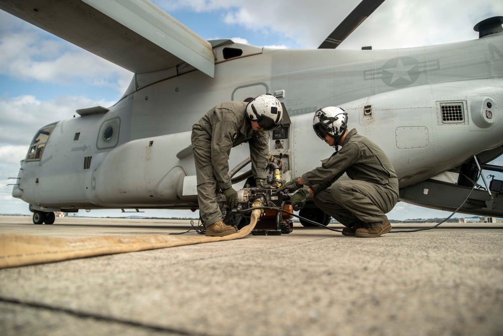 11th MEU refuels P-8A Poseidon during Noble Fusion