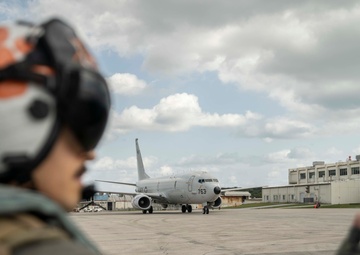 11th MEU refuels P-8A Poseidon during Noble Fusion