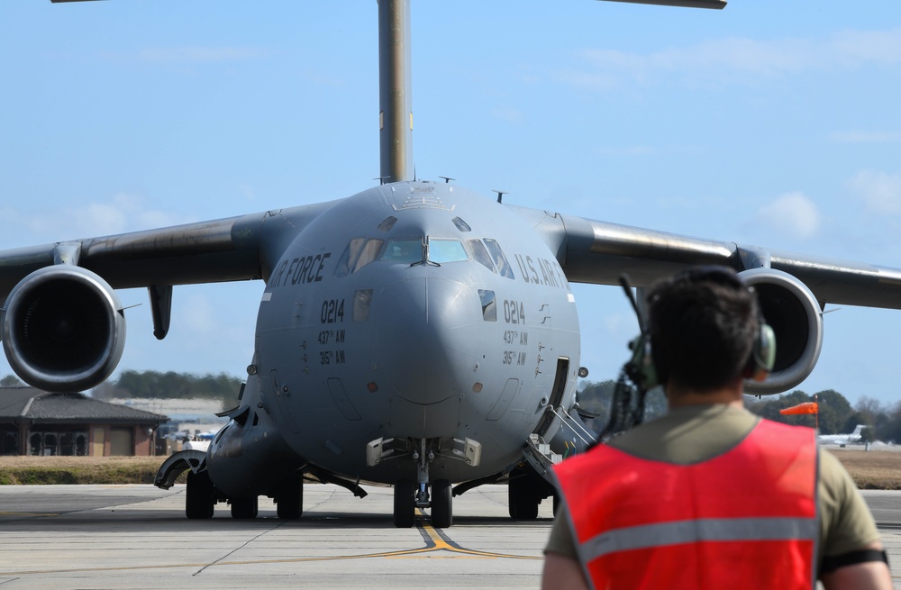 JB Charleston C-17s Take-off to Support NATO Allies in Ukraine