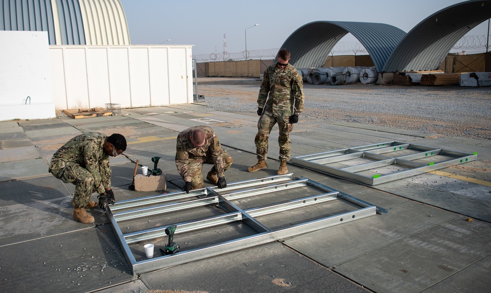 USACE commanding general meets with Navy Seabees and Army engineers