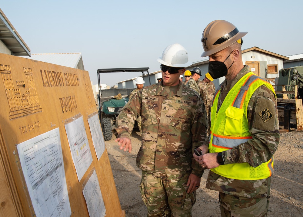 USACE commanding general meets with Navy Seabees and Army engineers