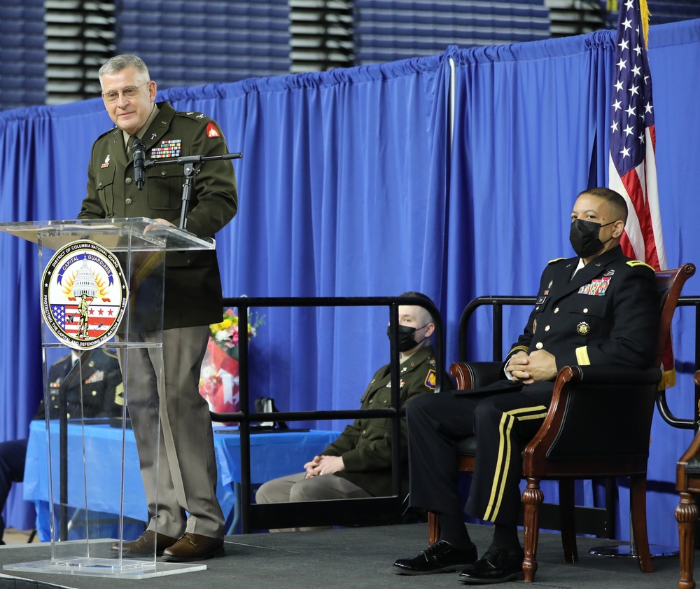 District of Columbia National Guard chaplain receives Martin of Tours award during promotion