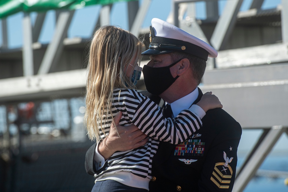 USS O'Kane Returns to Homeport