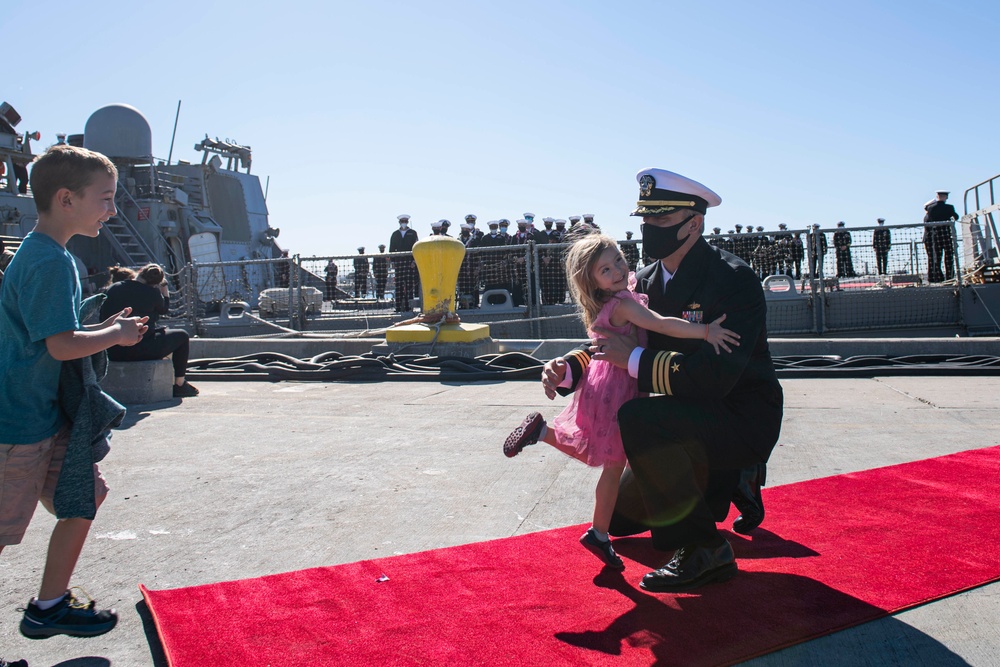 USS O'Kane Returns to Homeport