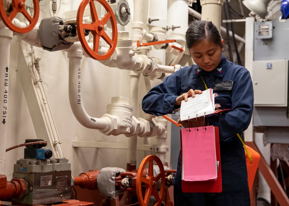 USS Makin Island Training Team