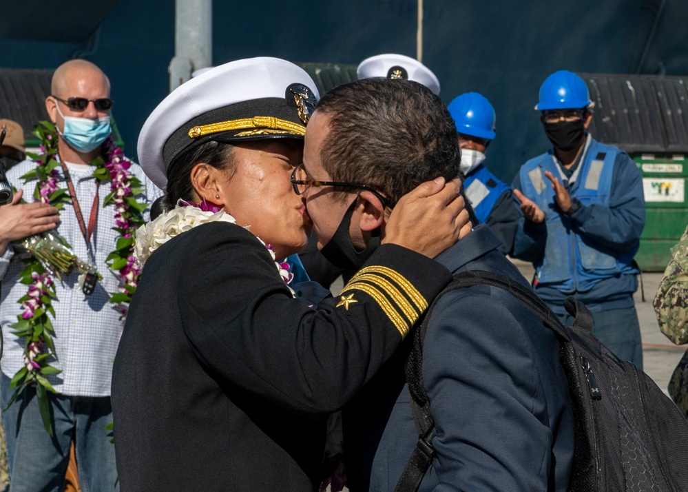 USS O'Kane Returns to Homeport