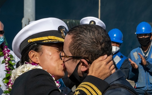 USS O'Kane Returns to Homeport