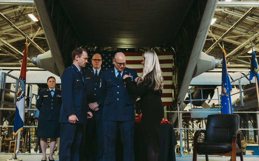 Senior Master Sgt. Stephen Lorenz retires from the 139th Airlift Wing