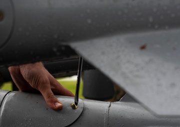 Marine Fighter Attack Squadron 112 Load Up