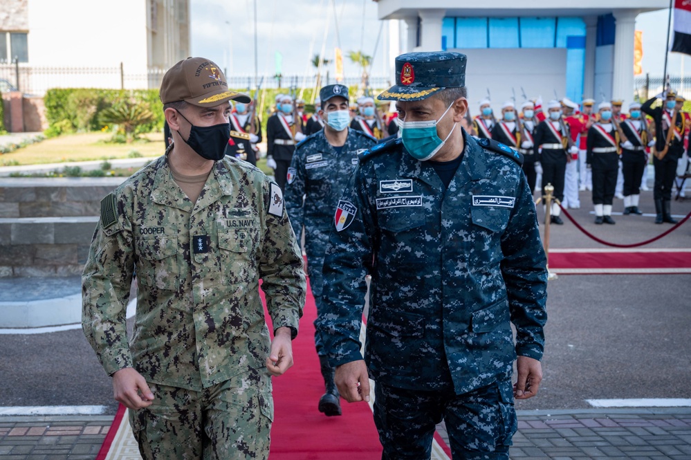 Vice Adm. Brad Cooper visits Alexandria