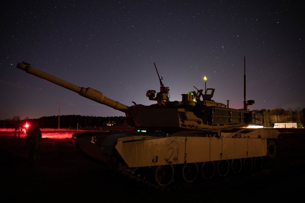 Dreadnaughts Complete Abrams Night Qualification