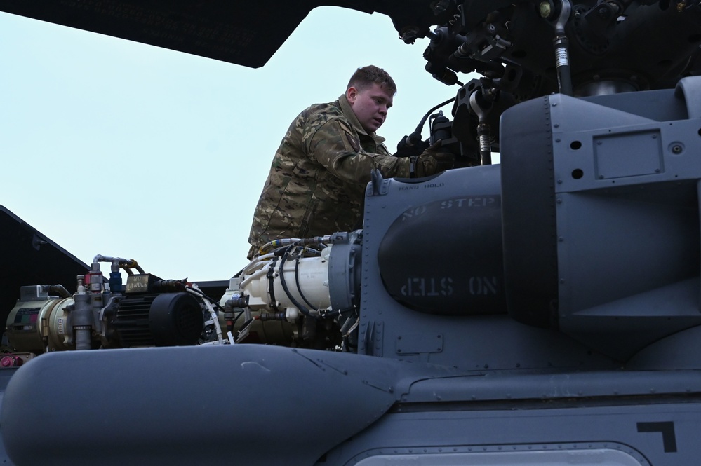 Paving the Way: Airmen become first to complete HH-60W PFT syllabus