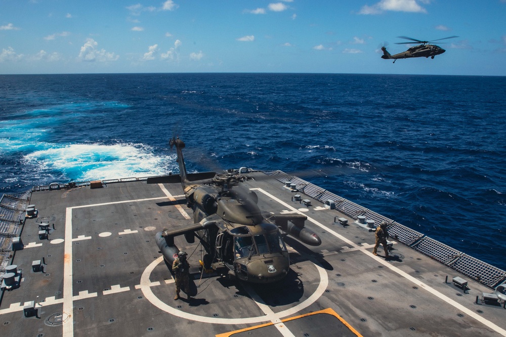 USS Billings Conducts DLQs with JTF-B Army UH-60 Black Hawks