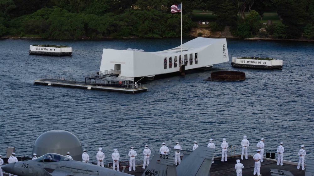 USS Carl Vinson (CVN 70) Arrives at Joint Base Pearl Harbor-Hickam