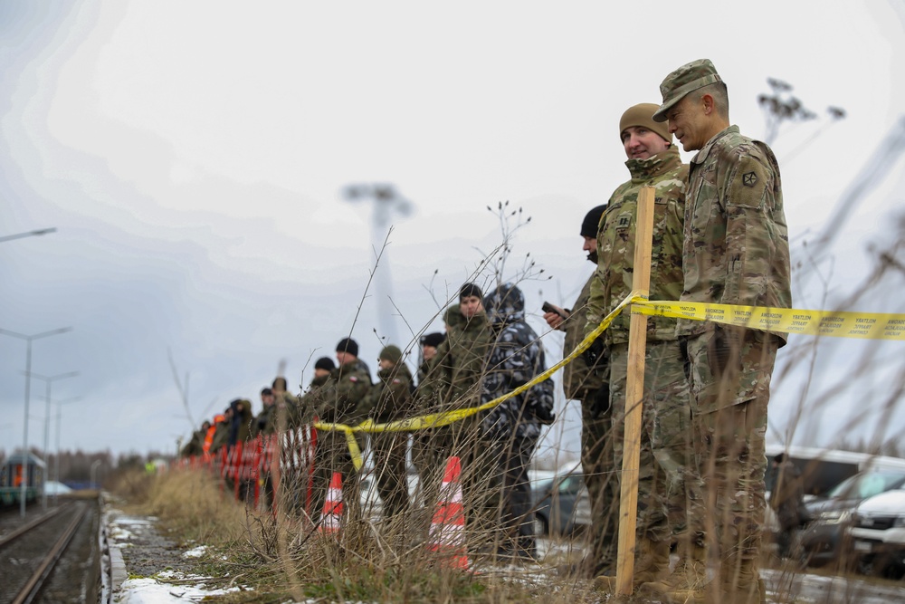 US Soldiers Work Together with the Polish During Historic Rail Transportation Workshop