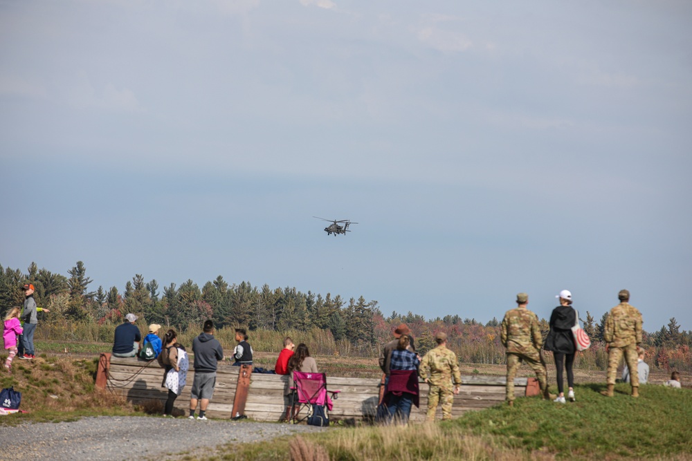 1-10 hosts Families During Gunnery