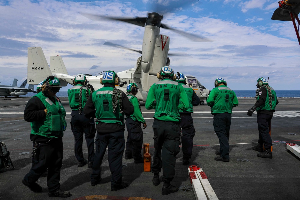 Abraham Lincoln conducts flight operations