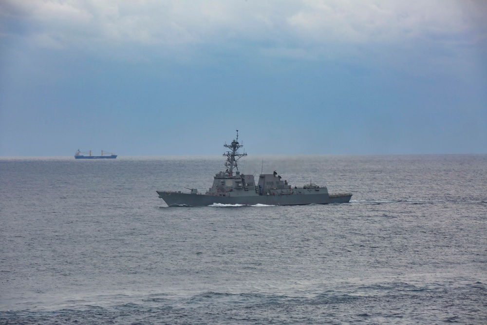 Abraham Lincoln sails in formation during exercise Noble Fusion