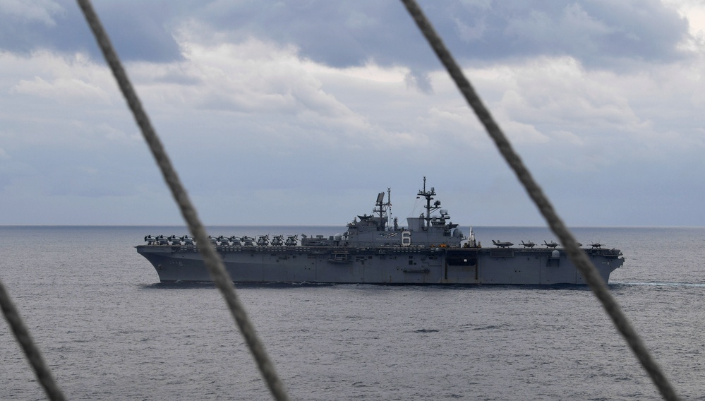 Abraham Lincoln sails in formation during exercise Noble Fusion