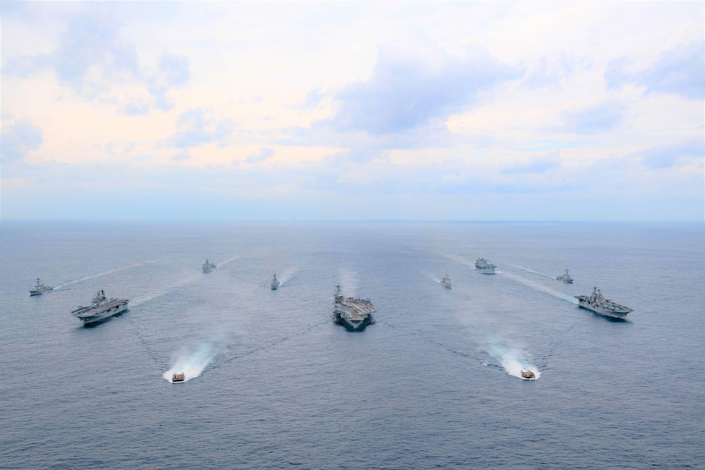 Noble Fusion Display of Marine Corps, Navy and Japan Maritime Self Defense Force Integration