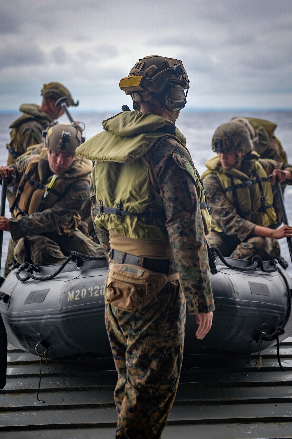 USS Green Bay (LPD 20) Conducts Well Deck Operations