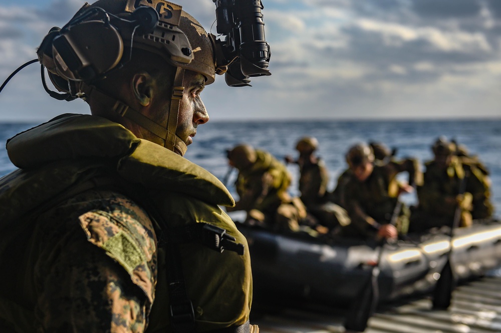 31st Marine Expeditionary Unit launch combat rubber raiding craft