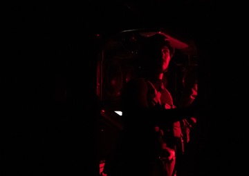 USS Ashland (LSD 48) conducts a night raid exercise