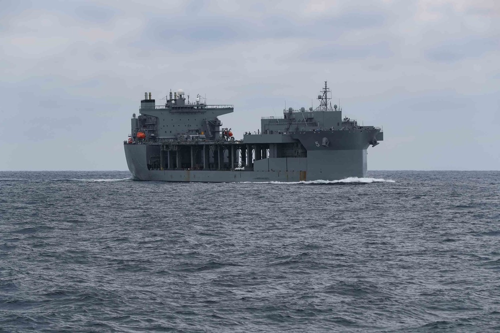 Mobile Bay sails in formation during exercise Noble Fusion