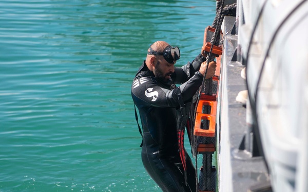 IMX/CE22 Multilateral Dive Training Event