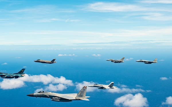 Fighter jets fly in formation for Cope North 22