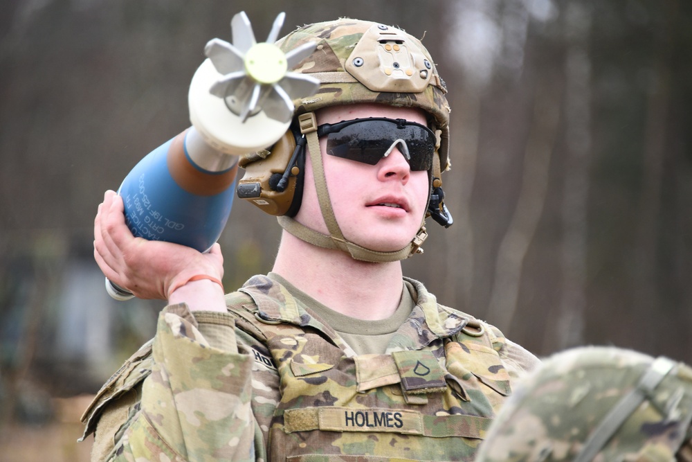 1-503rd Inf. Reg. 173rd AB conducts Mortar live fire