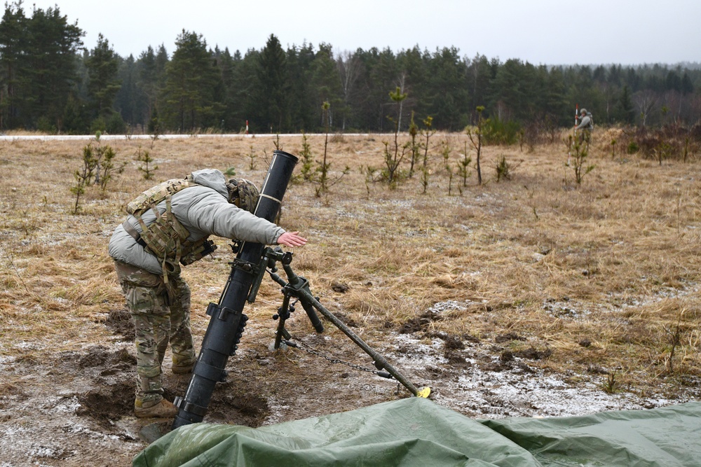 1-503rd Inf. Reg. 173rd AB conducts Mortar live fire