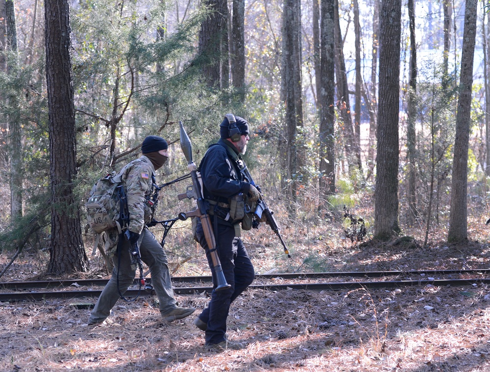 Green Beret Candidates Undergo Robin Sage Exercise