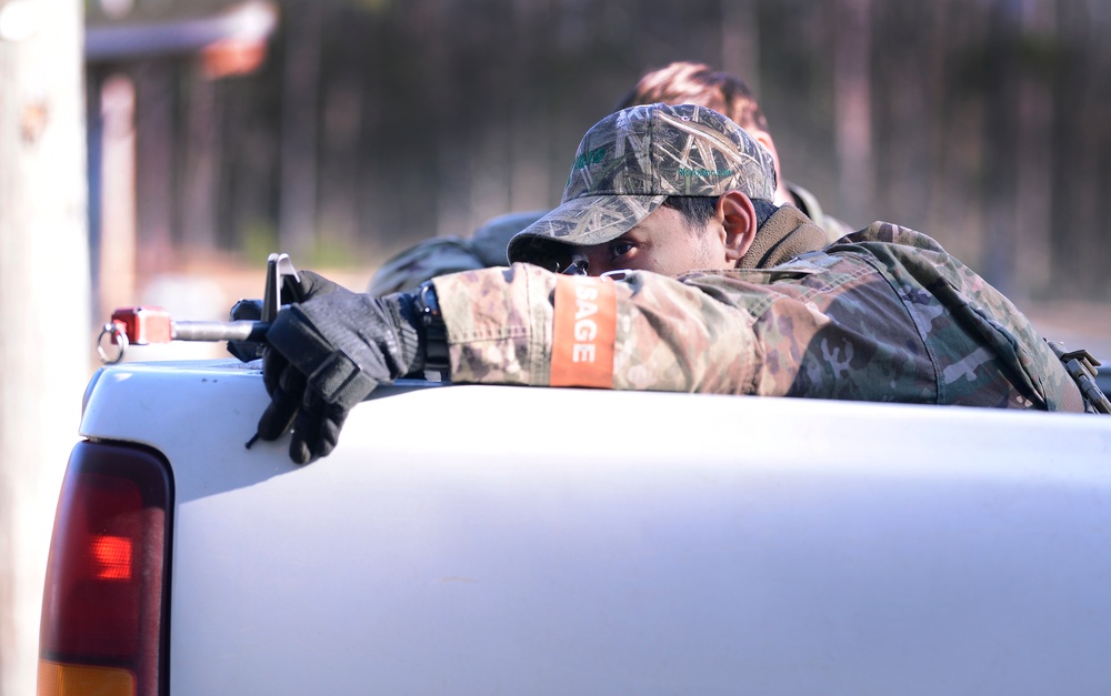 Green Beret Candidates Undergo Robin Sage Exercise