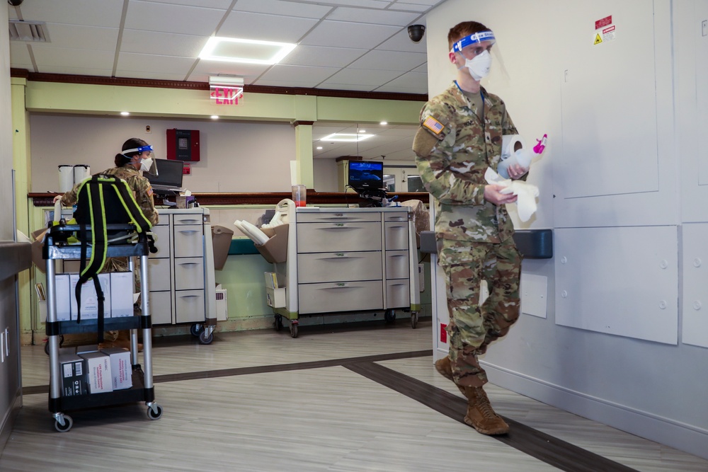 Task Force Covid Guardian Soldiers support Newark facility