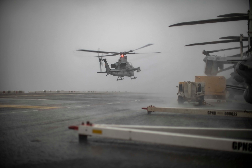 11th MEU conducts routine maintenance aboard USS Essex (LHD 2)