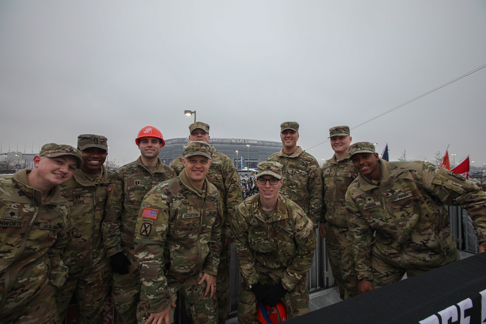 10th Combat Aviation Brigade Attends Army-Navy Game