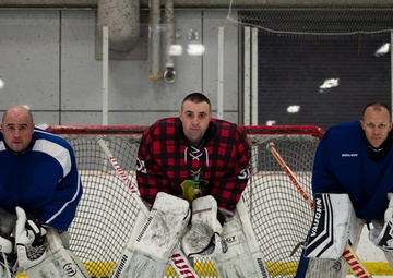 Sticking together: Eielson’s hockey brothers