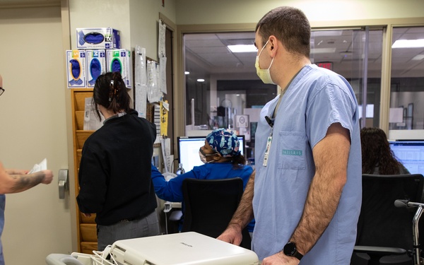 Airmen observe civilian counterparts at INTEGRIS emergency room