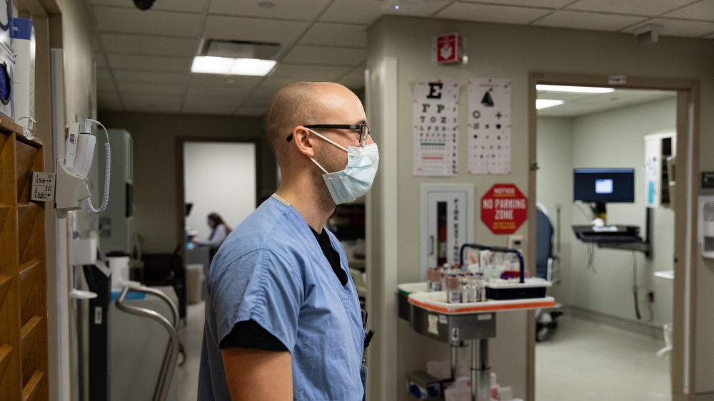 Airmen observe civilian counterparts at INTEGRIS emergency room