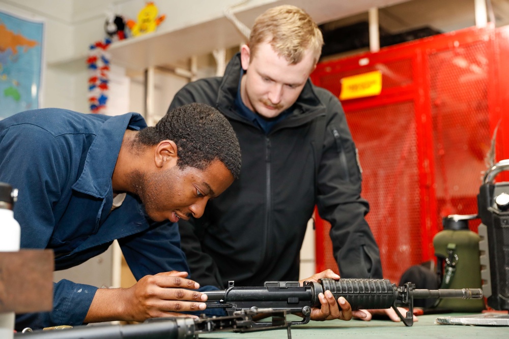 Abraham Lincoln Sailors conduct maintenance