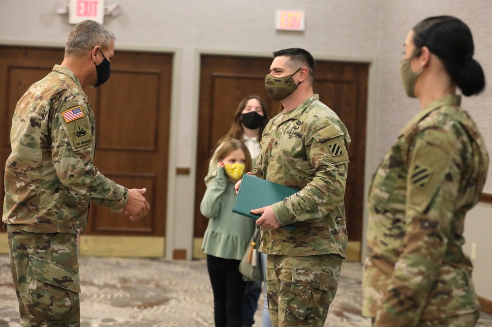 3rd Infantry Division Commander Reenlists two-time Career Counselor of the Year